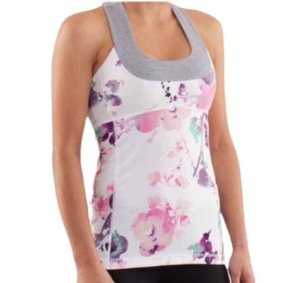 Lululemon Floral Scoop Neck Halter Back Rare Activewear Top Sz 6 - Picture 1 of 9